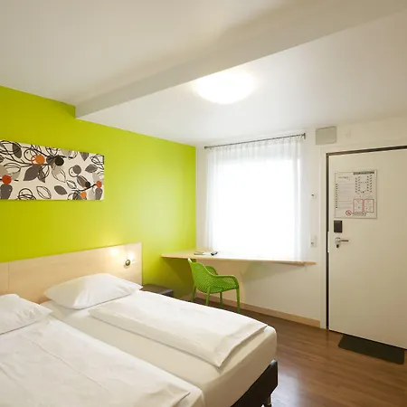 City Motel Soest 2*