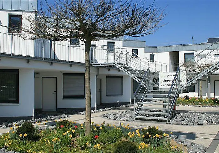 City Motel Soest Motel 2*